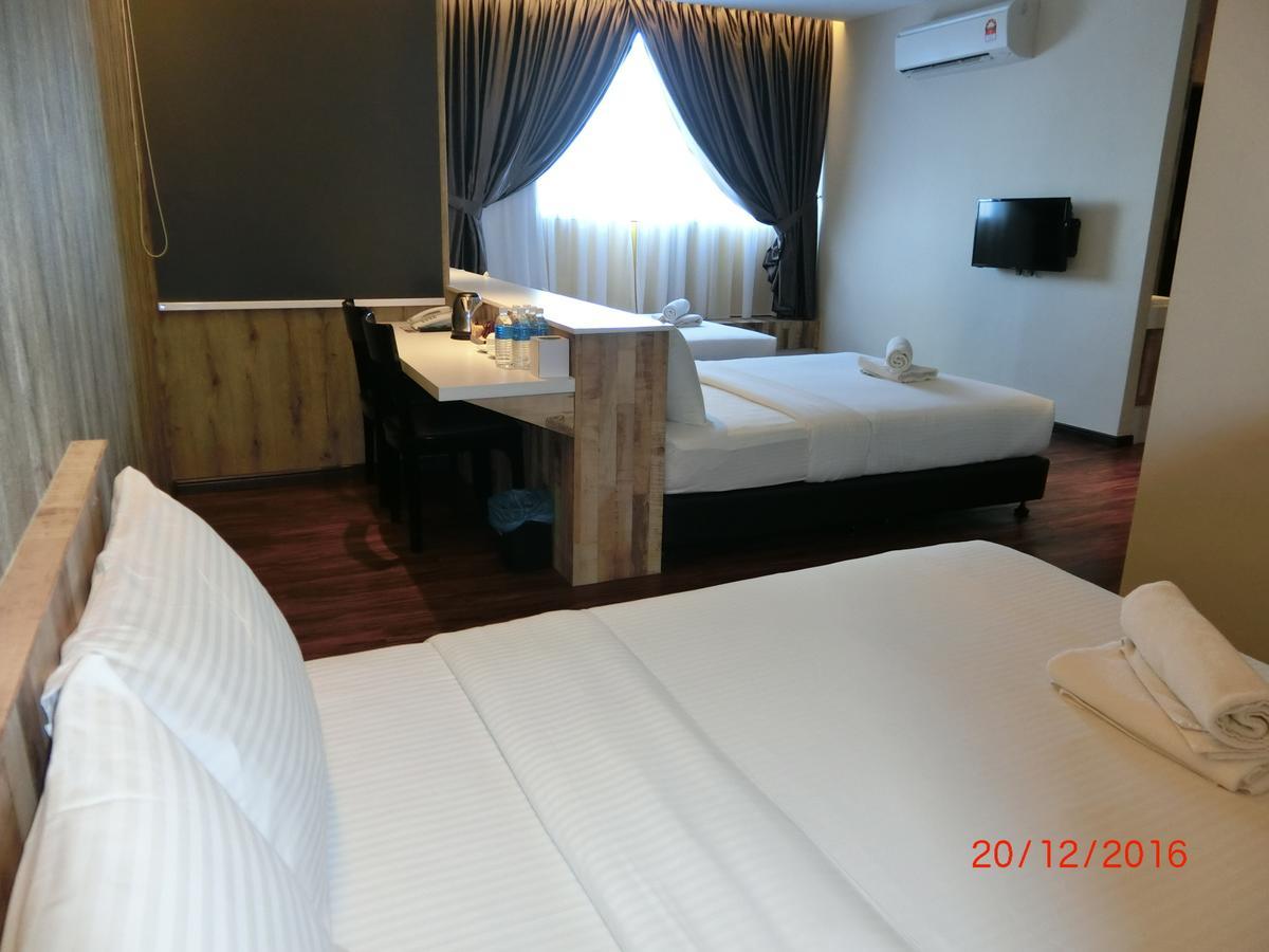 D Elegance Hotel Нусаяя Екстер'єр фото