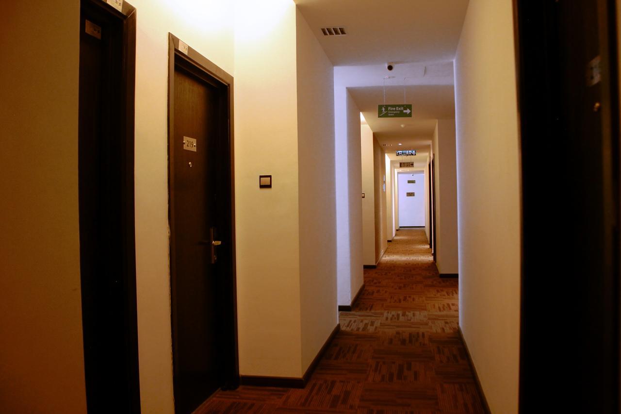 D Elegance Hotel Нусаяя Екстер'єр фото